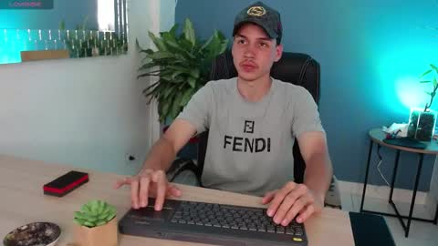 Marcus Hanks online show from 1, 3, 2025