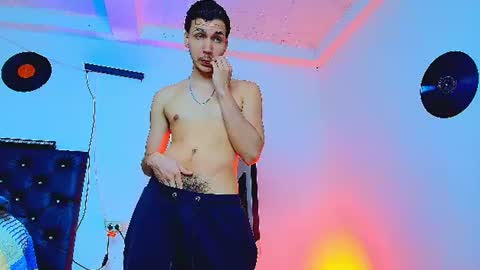 Marcus hanks1 online show from 21, 6, 2026