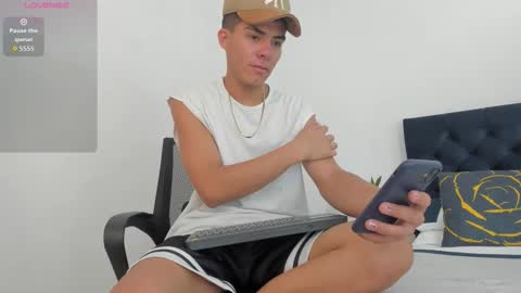 marcus_moreno online show from 26, 11, 2025