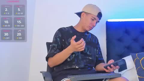 marcus_moreno online show from 8, 1, 2026