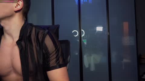 Snapshot of marcusdiamond chatting on 3, 2, 2025 Marcus Diamond  online show from 3, 2, 2025