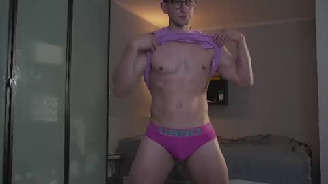 Marcus Diamond  online show from 11, 7, 2026