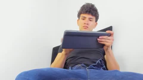 Marcus Independent Model online show from 24, 2, 2026