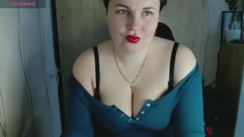 Mari online show from 24, 10, 2025