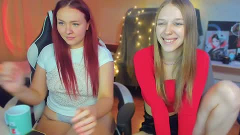 Kiku and Marii - online show from 1, 12, 2024