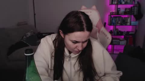 mari moore online show from 17, 2, 2026