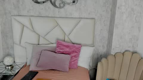 Maria online show from 4, 2, 2026