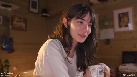 Snapshot of maria_alfonsina_ chatting on 13, 10, 2025 Alfonsina online show from 13, 10, 2025