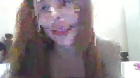 Snapshot of maria_eugenia chatting on 24, 11, 2025 Mareu online show from 24, 11, 2025