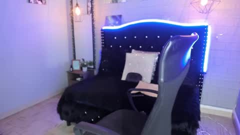 Maria fernanda online show from 15, 12, 2024