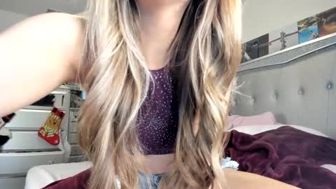 Pinkkitty online show from 19, 12, 2025