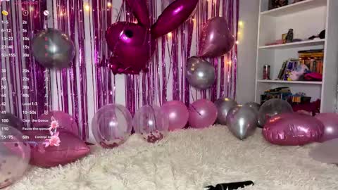 Lily online show from 21, 3, 2026