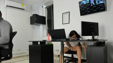 Snapshot of mariamlennox chatting on 27, 2, 2026 M A R I A M online show from 27, 2, 2026