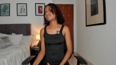 Snapshot of marian_nn chatting on 21, 4, 2026 Mariana online show from 21, 4, 2026