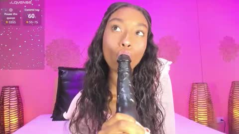 Marian Reynolds online show from 25, 10, 2025