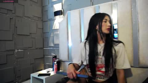 Snapshot of mariana96_ chatting on 8, 4, 2026 Mariana online show from 8, 4, 2026