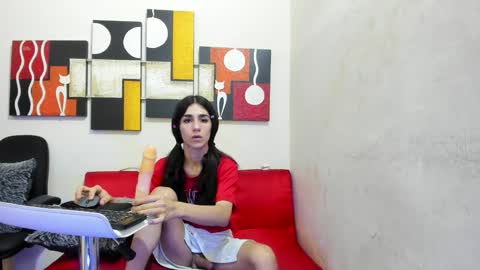 mariana_16_ online show from 5, 2, 2025