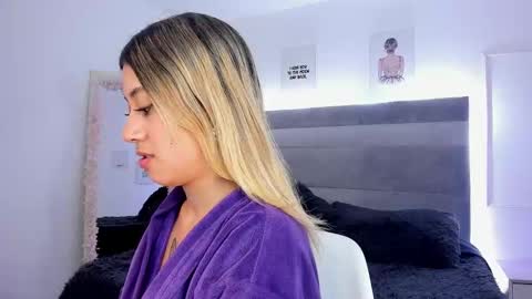 Mariana online show from 29, 1, 2025