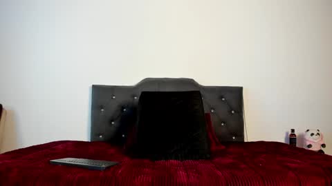 Mariana Preciado online show from 21, 1, 2025