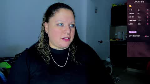 Snapshot of mariana_smittt chatting on 8, 1, 2025 Independent Model online show from 8, 1, 2025