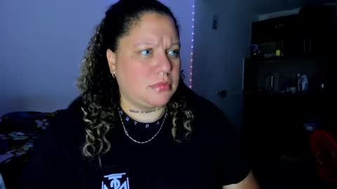 Snapshot of mariana_smittt chatting on 13, 9, 2025 Independent Model online show from 13, 9, 2025
