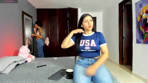 Snapshot of marianaandvalen chatting on 22, 6, 2026 MARIANA Y VALENTINA online show from 22, 6, 2026