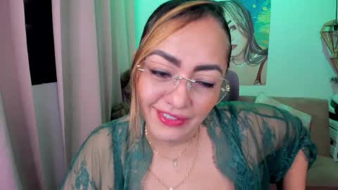 Mariana Lopez online show from 15, 3, 2026