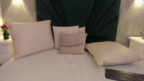 Mariana online show from 8, 1, 2025