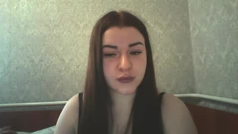mariangloom online show from 4, 4, 2026