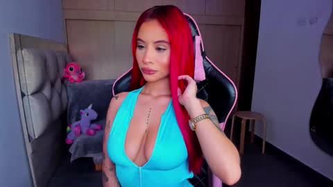 M A R I A N E online show from 21, 11, 2025