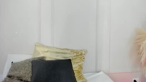 Maria Pettit online show from 24, 3, 2026