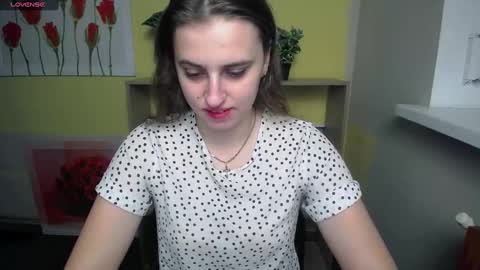 Snapshot of mariatess_ chatting on 10, 12, 2024 Mariia online show from 10, 12, 2024