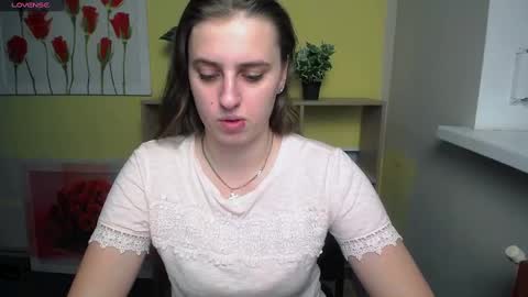 Snapshot of mariatess_ chatting on 14, 12, 2024 Mariia online show from 14, 12, 2024