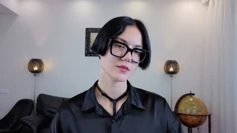 Marie Fitch online show from 15, 7, 2026