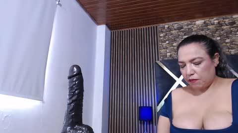 marie_hss online show from 2, 12, 2025