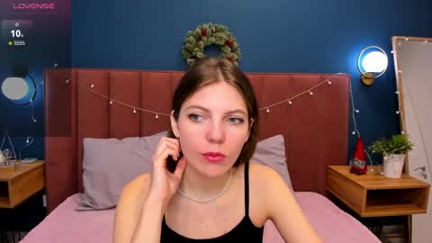 Snapshot of marie_reyes_ chatting on 11, 1, 2025 Mary 3 online show from 11, 1, 2025