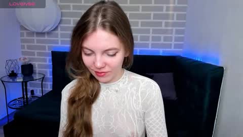 Snapshot of marie_reyes_ chatting on 11, 10, 2025 Mary 3 online show from 11, 10, 2025