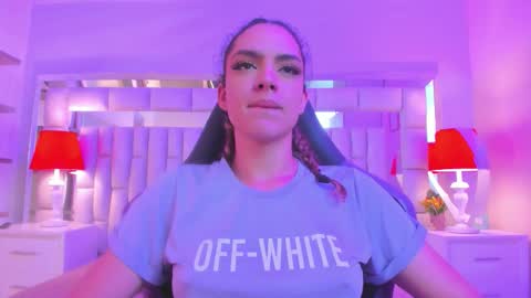 mariiahneedles online show from 8, 3, 2026