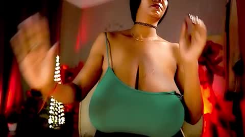 Nikita - Scroll down and read my bio please. New Pictures in Bio online show from 8, 1, 2026