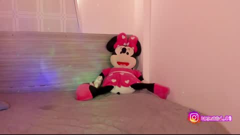 Snapshot of marijaneh chatting on 2, 12, 2024 Luna Dulk online show from 2, 12, 2024