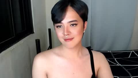 Snapshot of marikosue01 chatting on 11, 2, 2025 marikosue online show from 11, 2, 2025