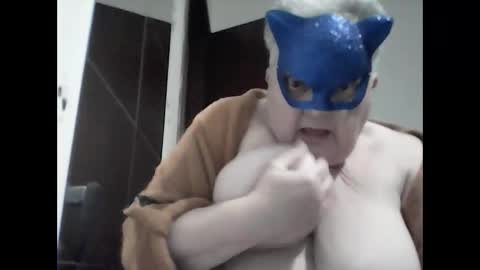 marilu64 online show from 19, 2, 2025