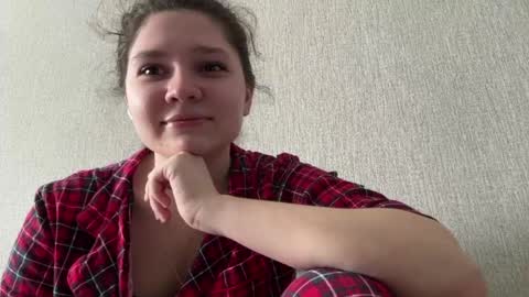 Emmie online show from 4, 5, 2026