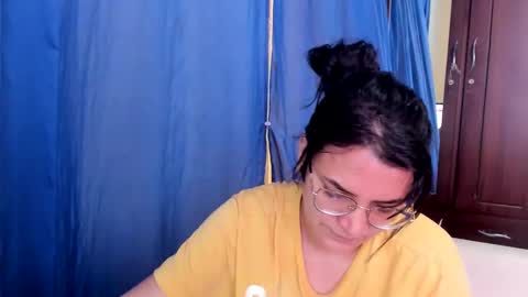 MARILYN SEXY online show from 4, 2, 2025