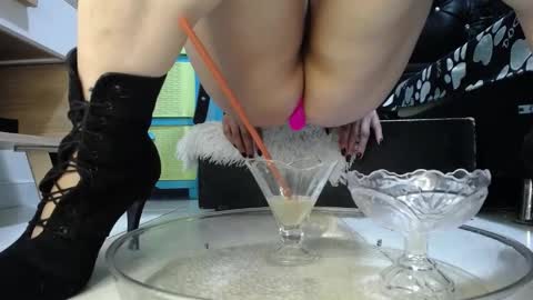 Snapshot of marilyn_jon3s chatting on 15, 12, 2024 marilyn_jon3s online show from 15, 12, 2024