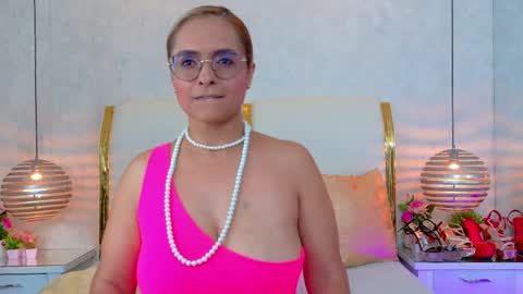 Marilyn Vega online show from 26, 5, 2026