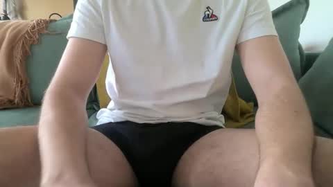 Snapshot of mario_pseudo chatting on 3, 3, 2026 Mario online show from 3, 3, 2026