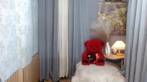 LEAH online show from 5, 3, 2026