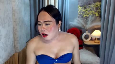 Snapshot of mariposa_911 chatting on 27, 4, 2026 LEAH online show from 27, 4, 2026