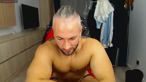 MarisMuscle online show from 1, 10, 2025